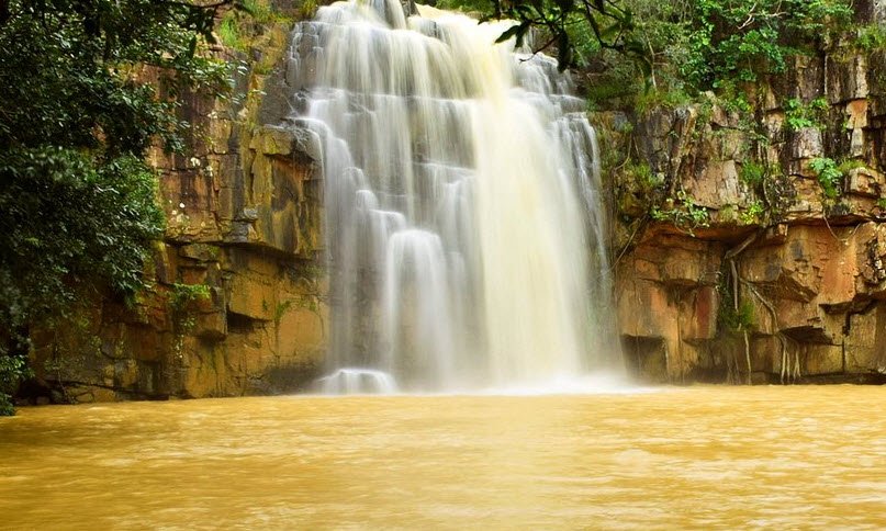 Bada Ghagara Waterfall